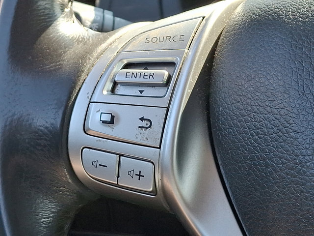 2017 Nissan Altima 2.5 SV Image 25 of 30