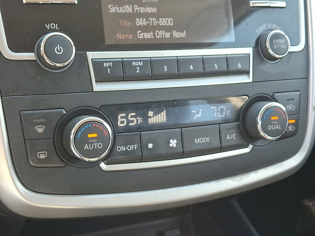 2017 Nissan Altima 2.5 SV Image 18 of 30