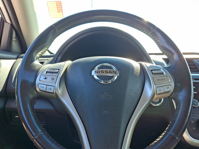 2017 Nissan Altima 2.5 SV Image 14 of 30