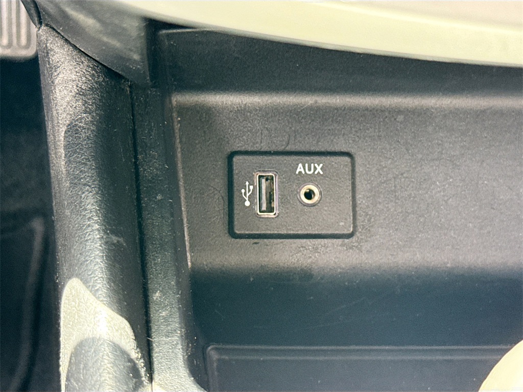 2017 Nissan Altima 2.5 SV Image 30 of 32