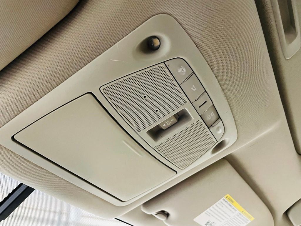 Vehicle image 46 of 50