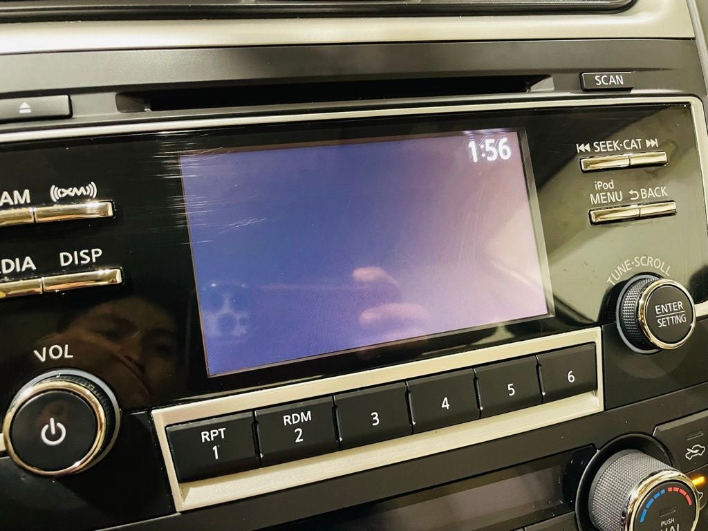 Vehicle image 36 of 50