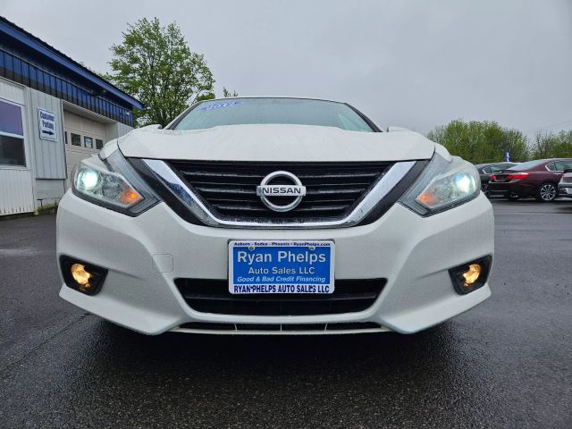 Vehicle image 18 of 68
