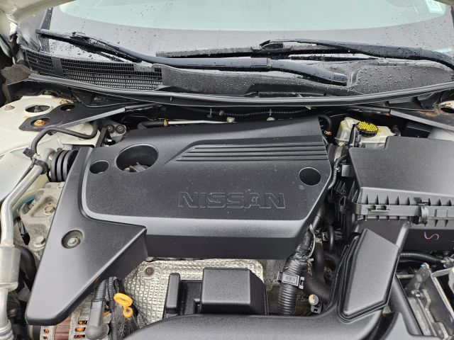 Vehicle image 66 of 68