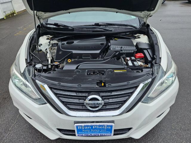 Vehicle image 65 of 68
