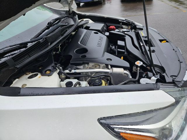 Vehicle image 67 of 68