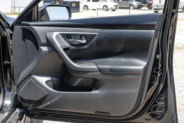 2017 Nissan Altima 2.5 S Image 44 of 60
