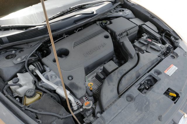2017 Nissan Altima 2.5 S Image 15 of 60