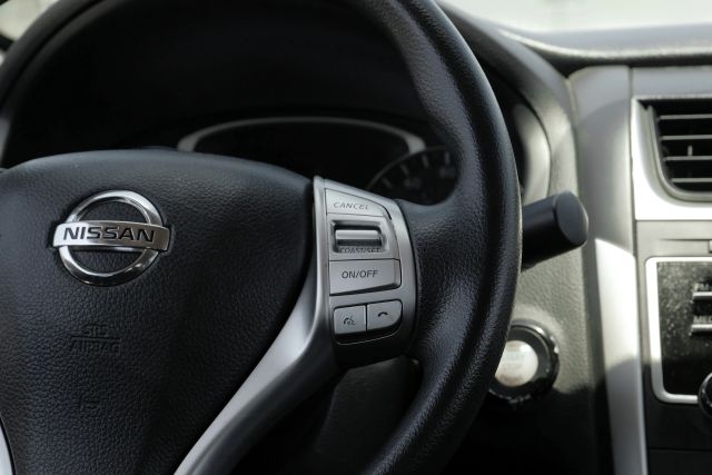 2017 Nissan Altima 2.5 S Image 56 of 60