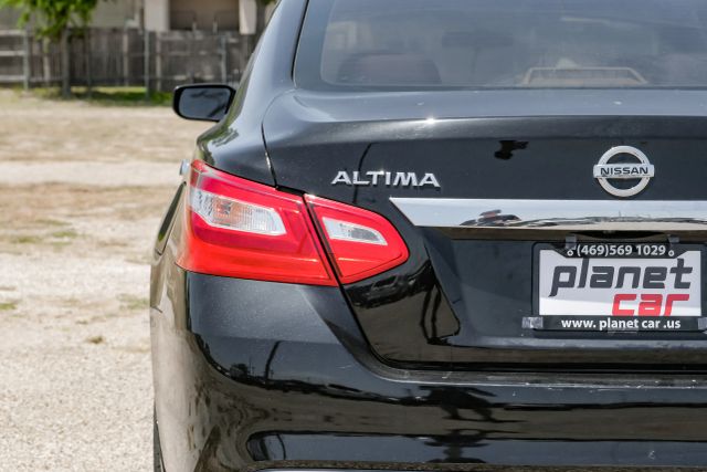 2017 Nissan Altima 2.5 S Image 58 of 60