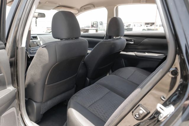 2017 Nissan Altima 2.5 S Image 28 of 60