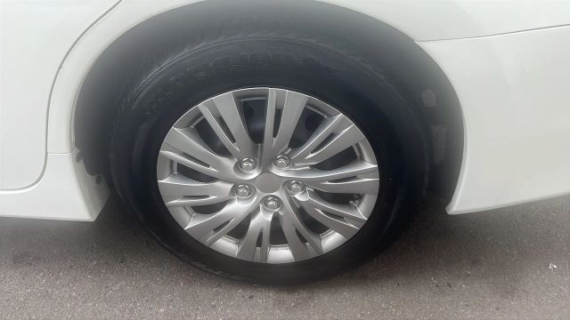 2017 Nissan Altima 2.5 S Image 10 of 33