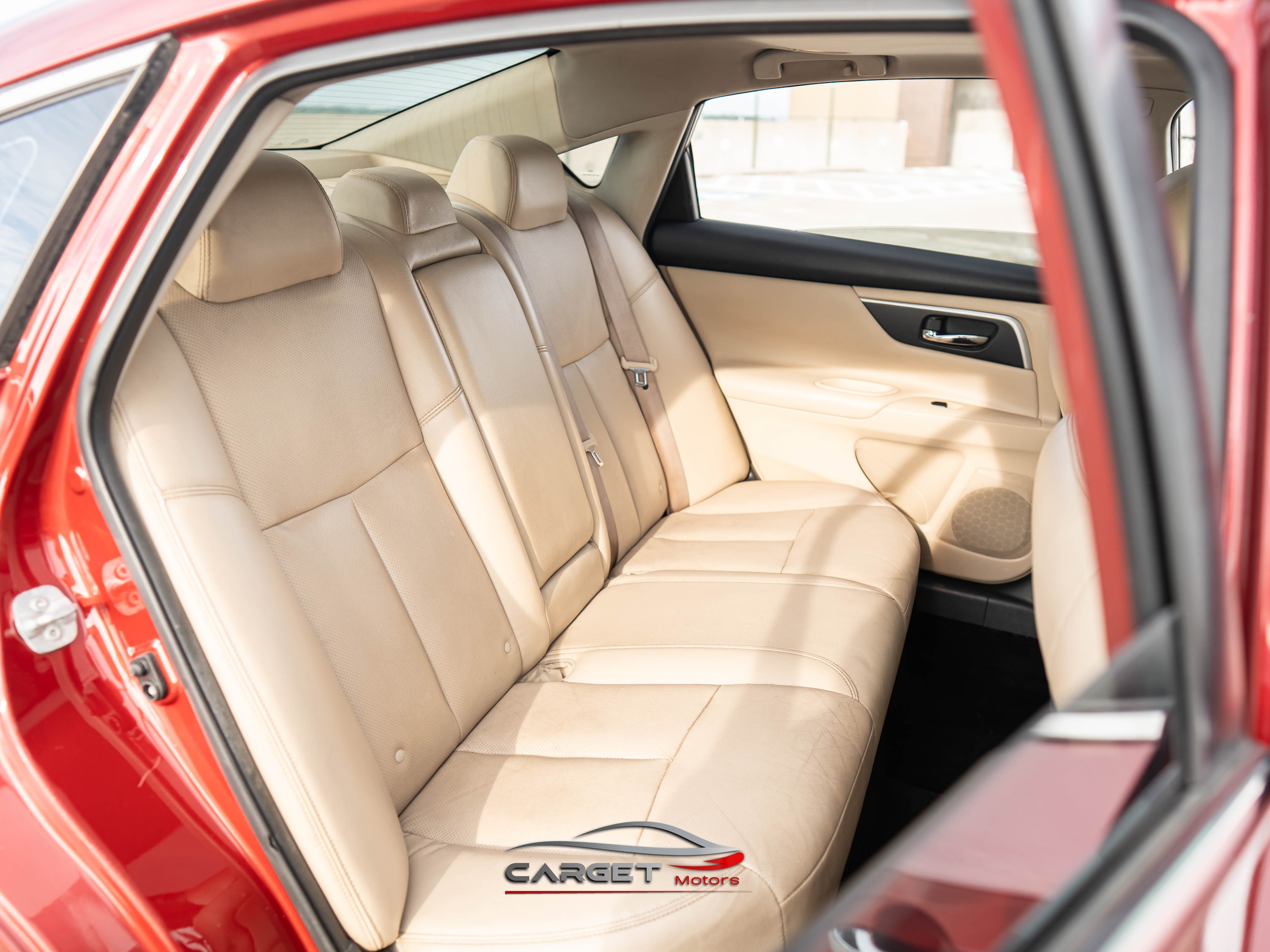 Vehicle image 12 of 49