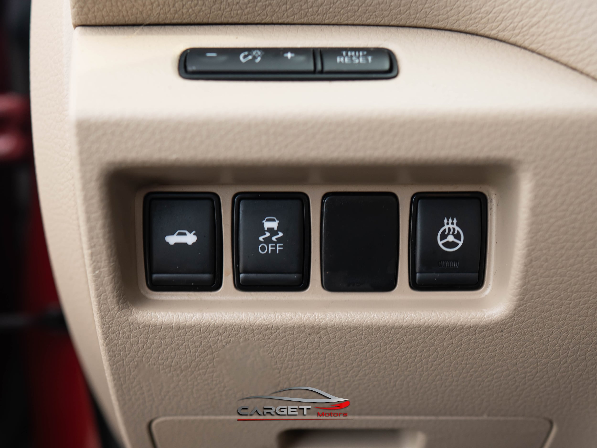 Vehicle image 44 of 49