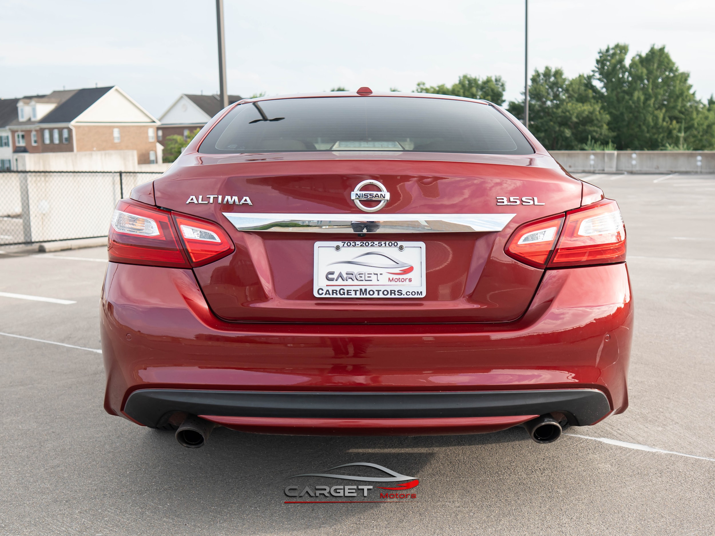 Vehicle image 4 of 49