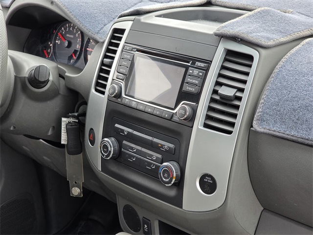 Vehicle image 10 of 38
