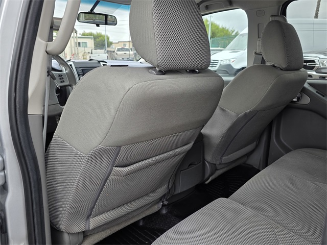 Vehicle image 23 of 38