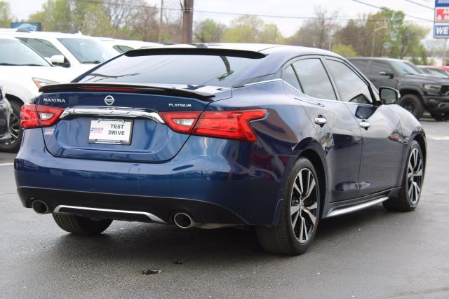 Vehicle image 2 of 35