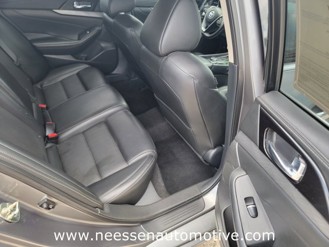 Vehicle image 12 of 38