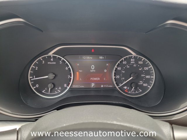 Vehicle image 19 of 38