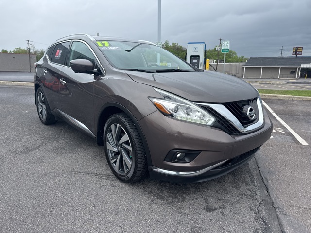 Vehicle image 5 of 45