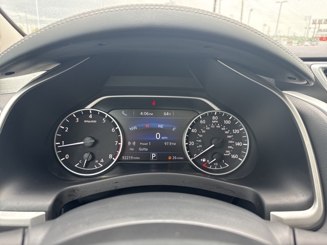 Vehicle image 24 of 45