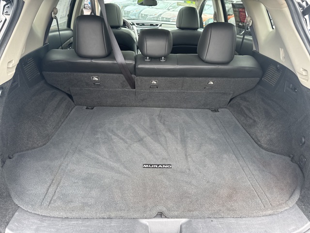 Vehicle image 22 of 45