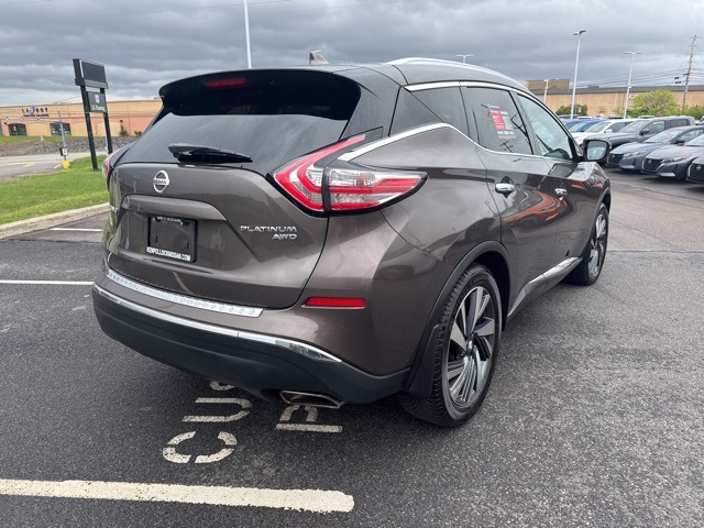 Vehicle image 3 of 45