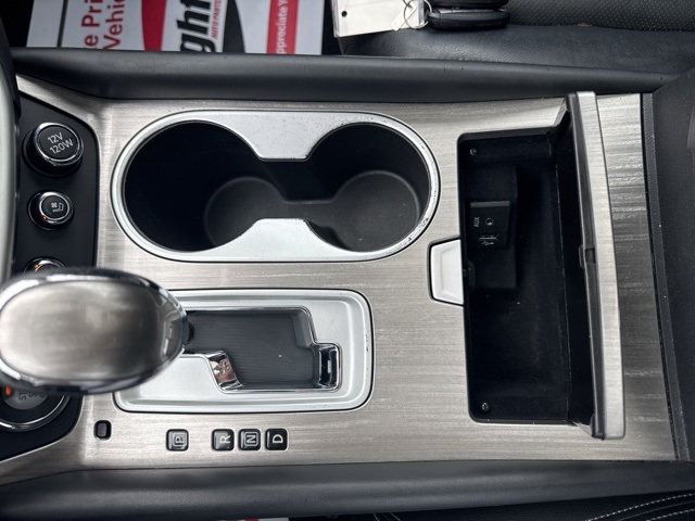 Vehicle image 30 of 45