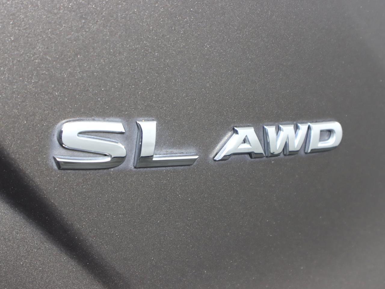 Vehicle image 43 of 49
