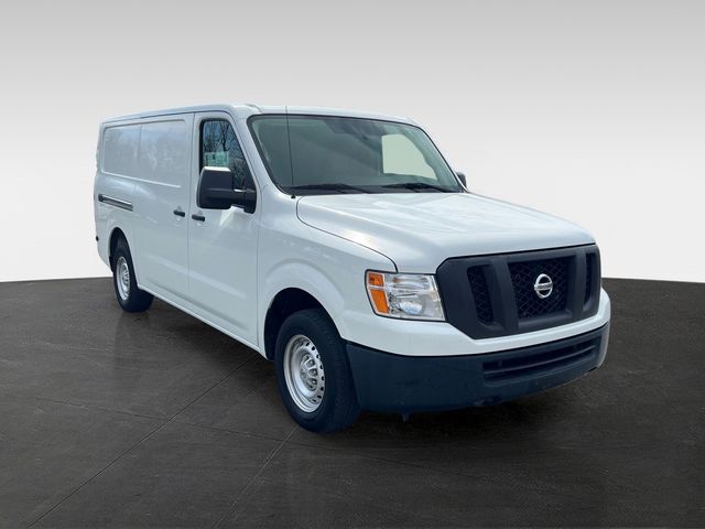 2017 Nissan NV S Image 3 of 24