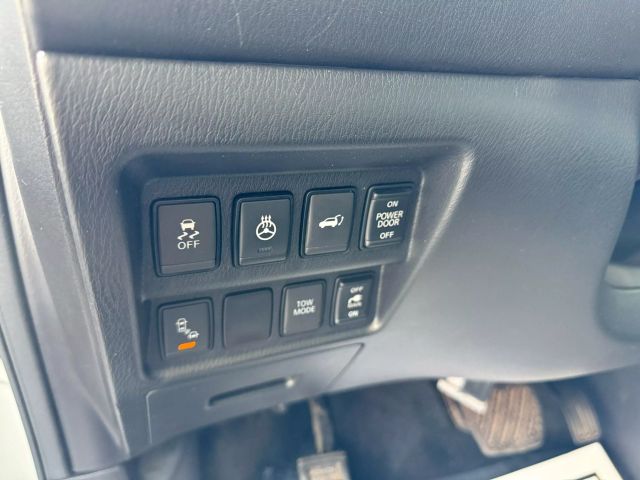 Vehicle image 38 of 51