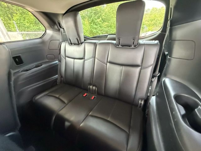 Vehicle image 20 of 51