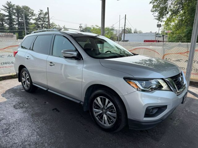 Vehicle image 6 of 51