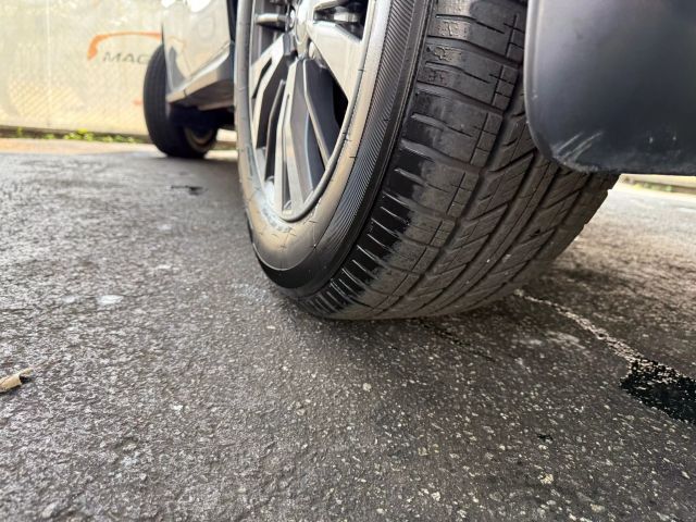 Vehicle image 45 of 51