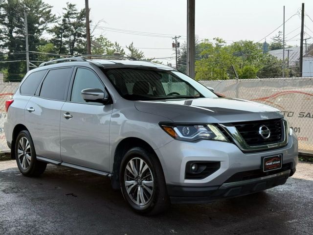 Vehicle image 5 of 51