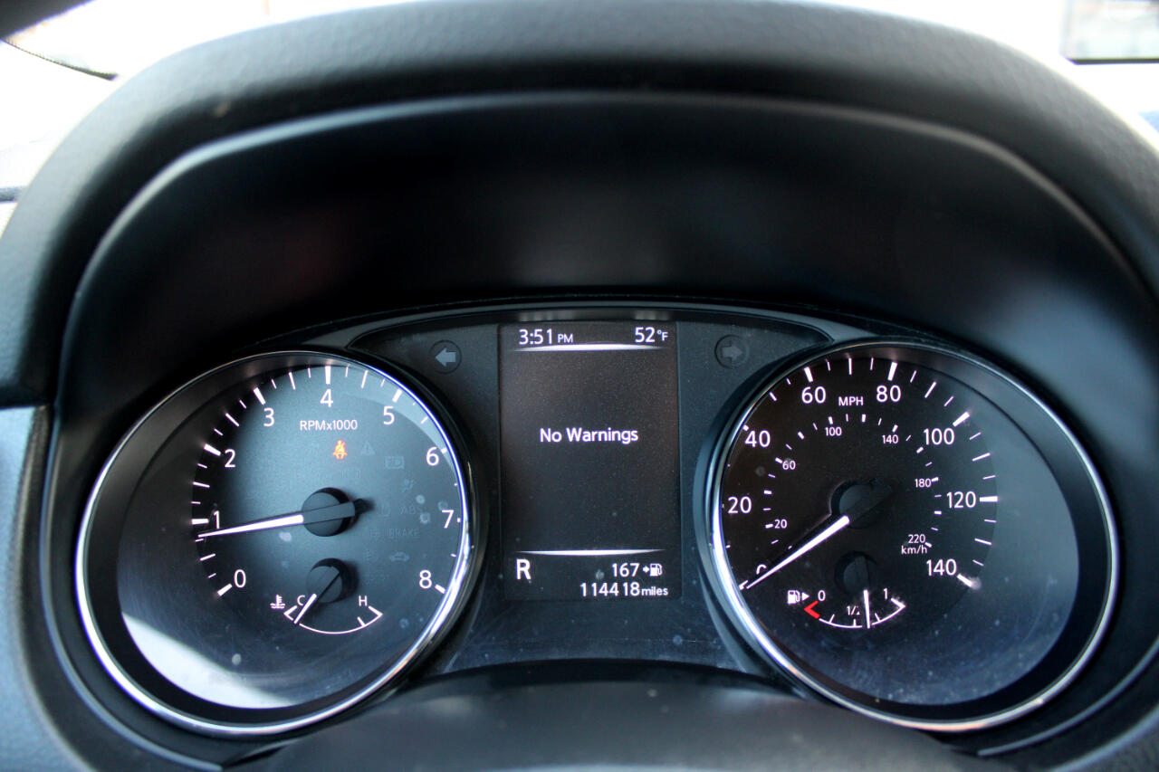 Vehicle image 32 of 33