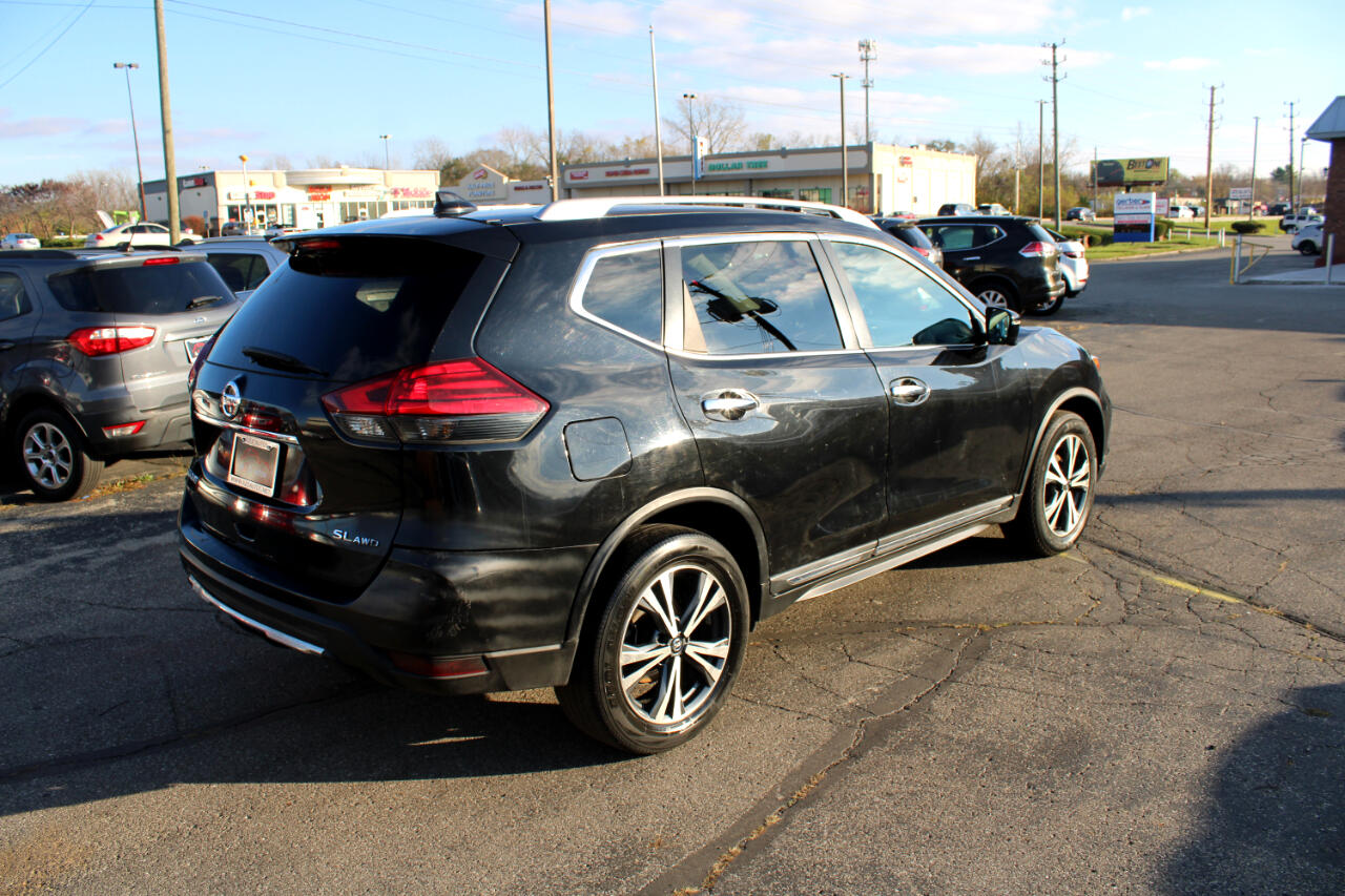 Vehicle image 2 of 33