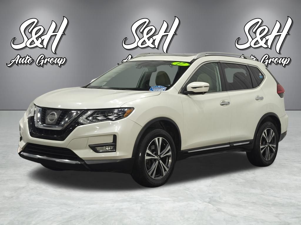 2017 Nissan Rogue SL Image 1 of 60