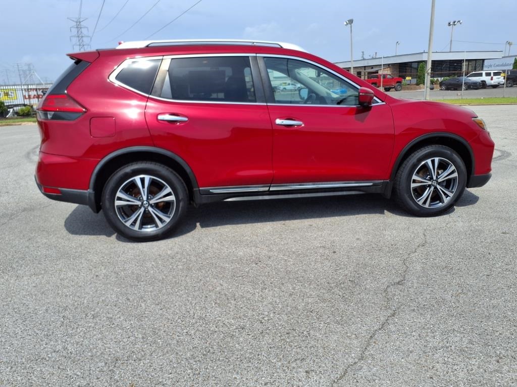 Vehicle image 6 of 25