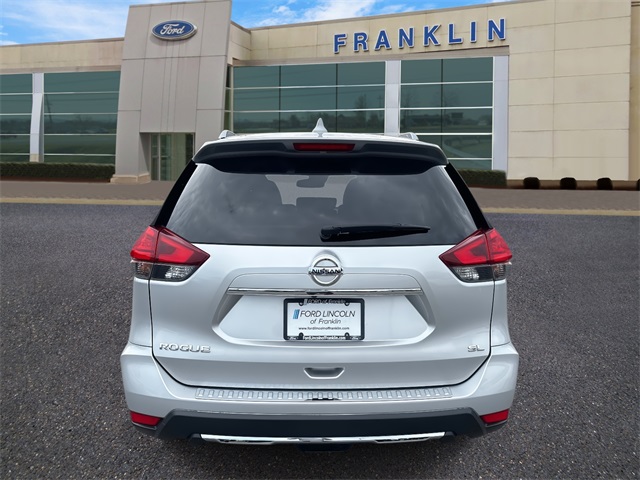 Vehicle image 6 of 42