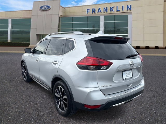 Vehicle image 7 of 42