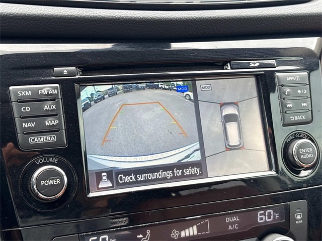 Vehicle image 31 of 42