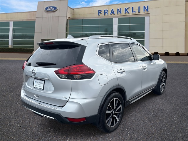 Vehicle image 5 of 42