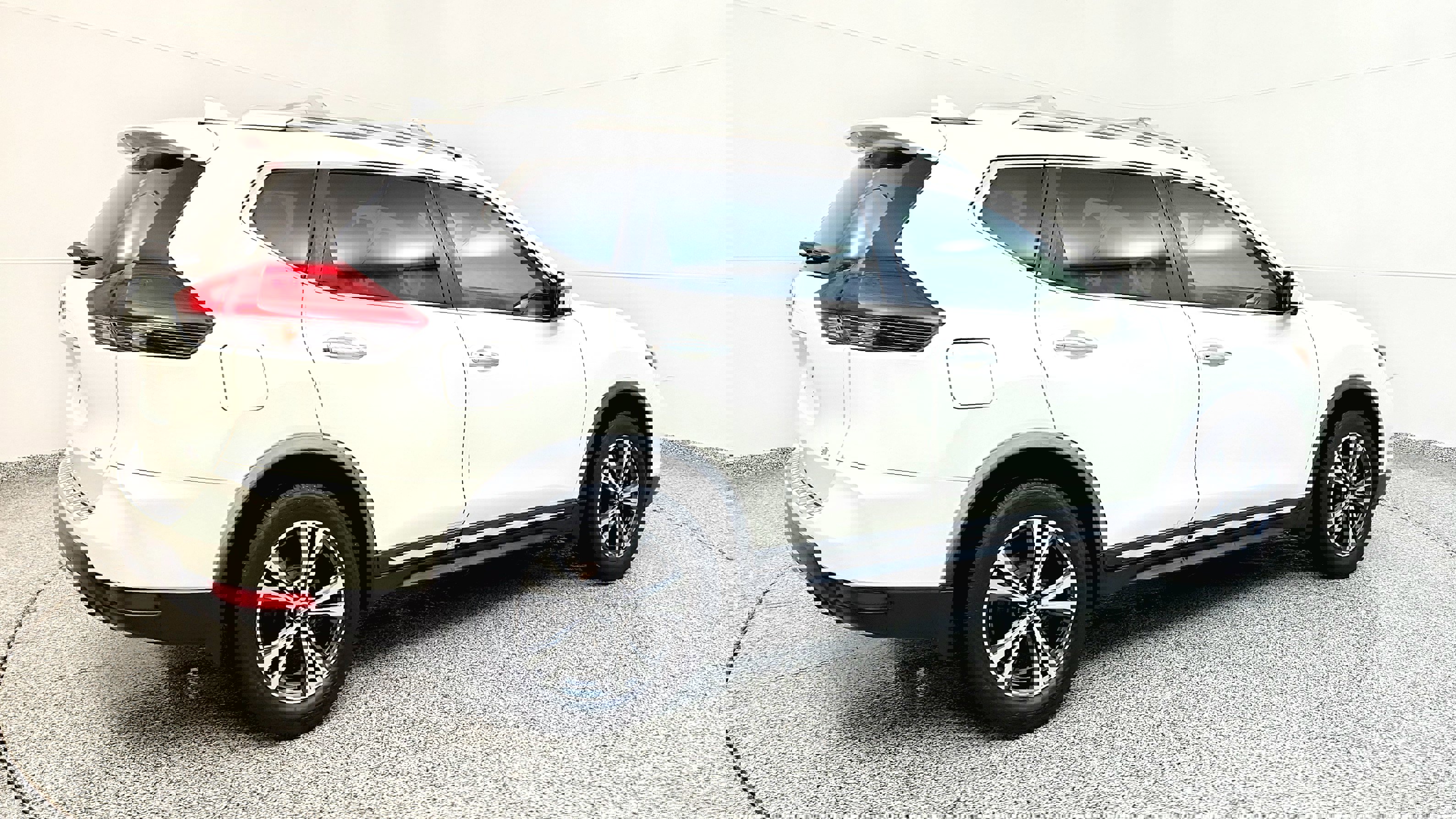 Vehicle image 12 of 33