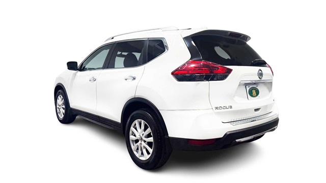 Vehicle image 6 of 30