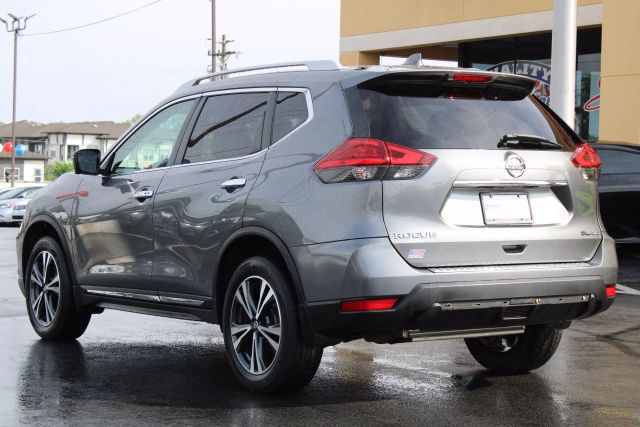 Vehicle image 6 of 42
