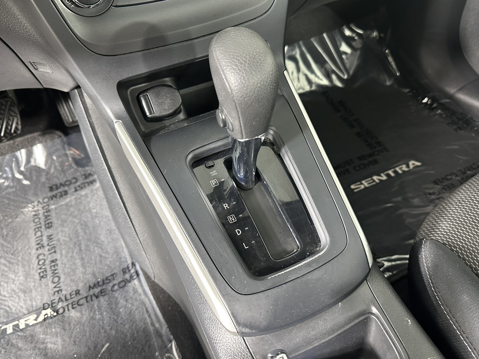 Vehicle image 22 of 26