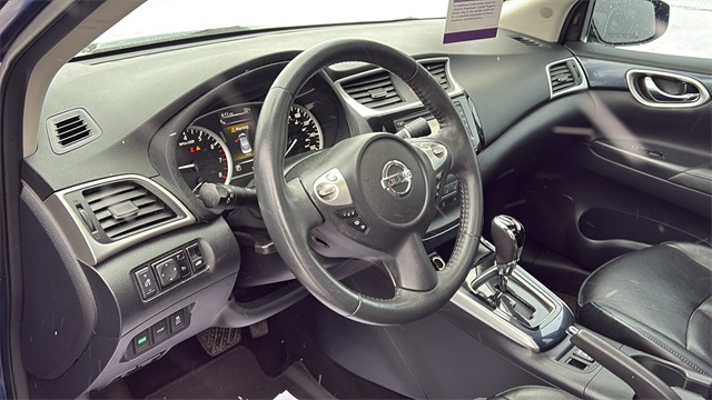 2017 Nissan Sentra SR Turbo Image 17 of 31