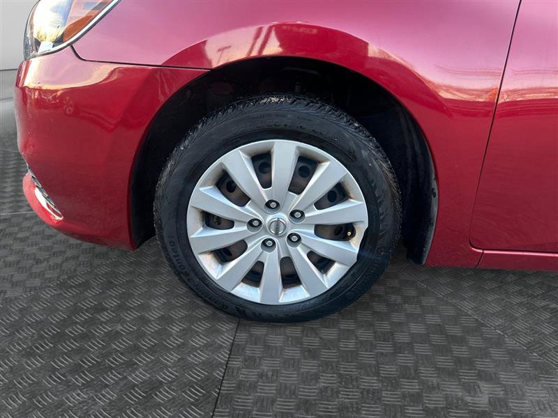 Vehicle image 9 of 16